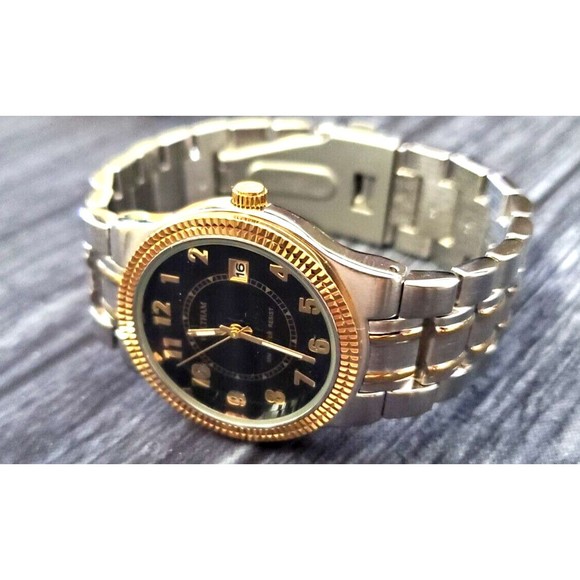 Pristine Rare Vintage WALTHAM President 80's Black Date just Retro Men's Watch - Picture 5 of 11